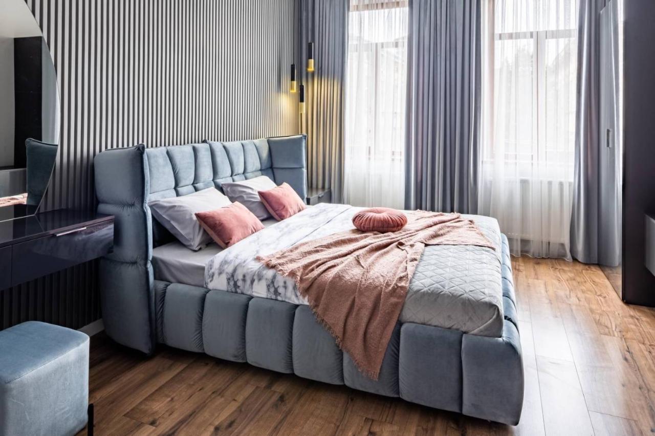 Куліша 12 Appartement Lviv Buitenkant foto