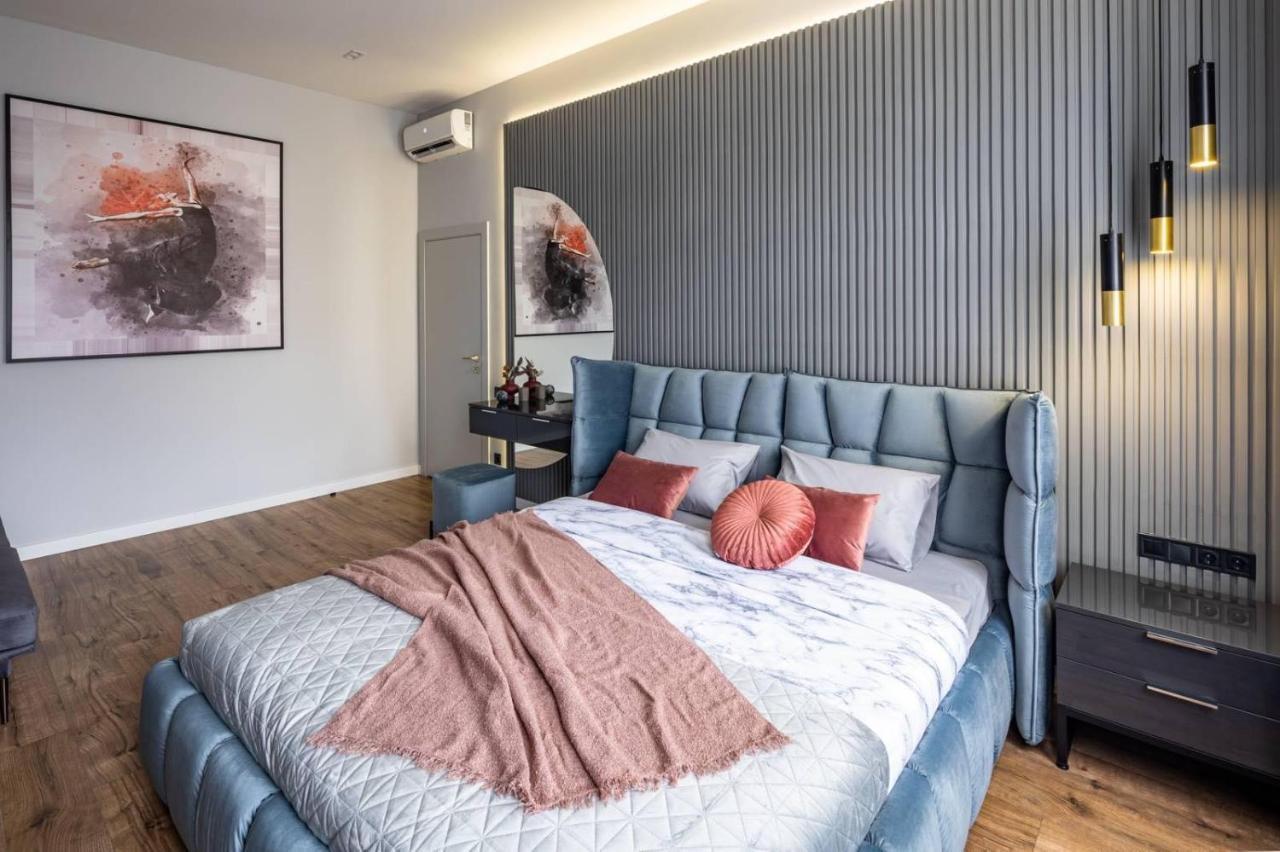 Куліша 12 Appartement Lviv Buitenkant foto