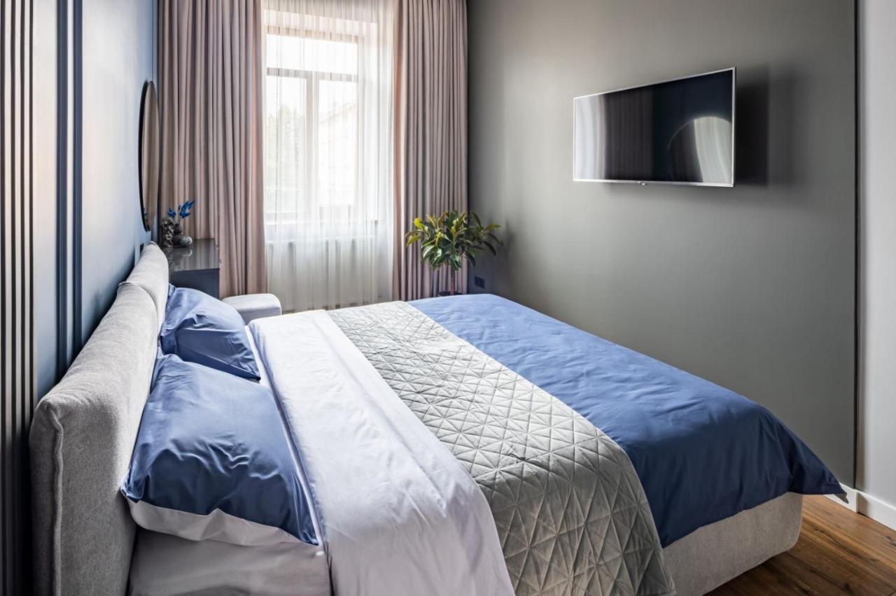 Куліша 12 Appartement Lviv Buitenkant foto