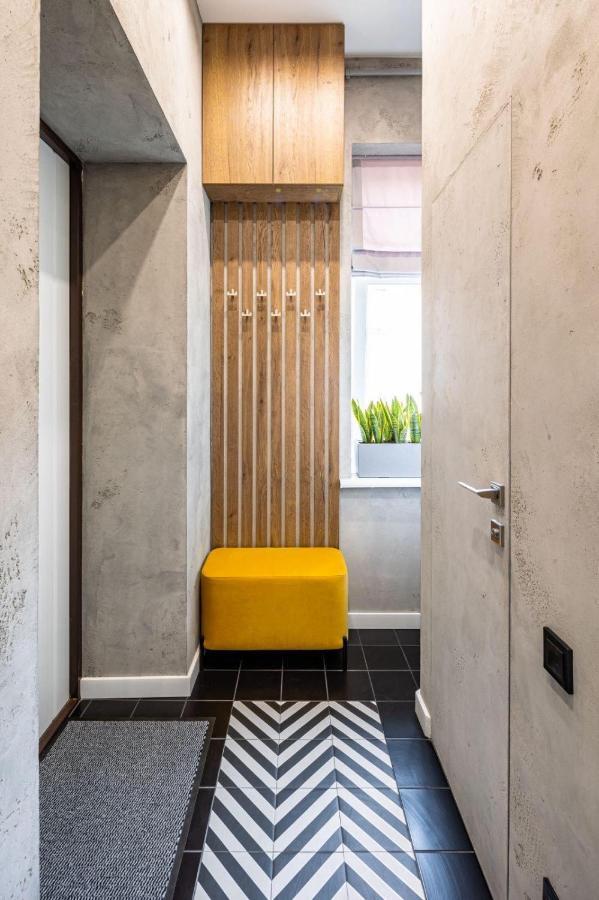 Куліша 12 Appartement Lviv Buitenkant foto